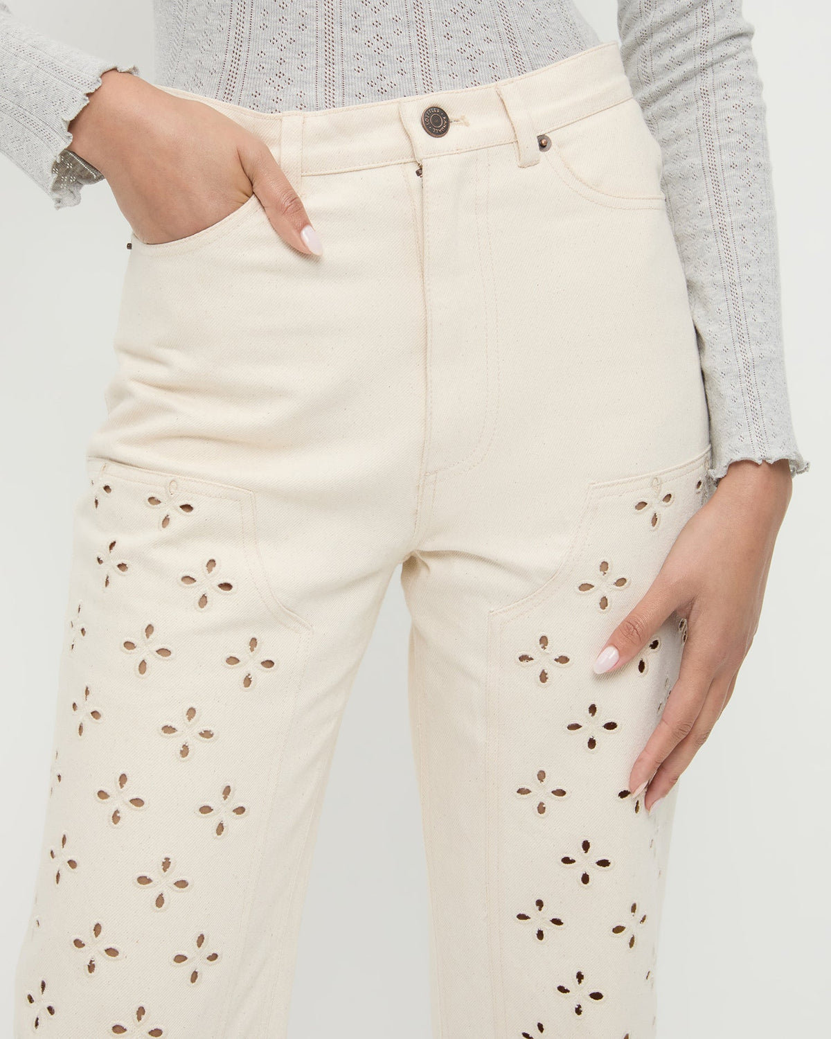 Demi Embroidered Pant