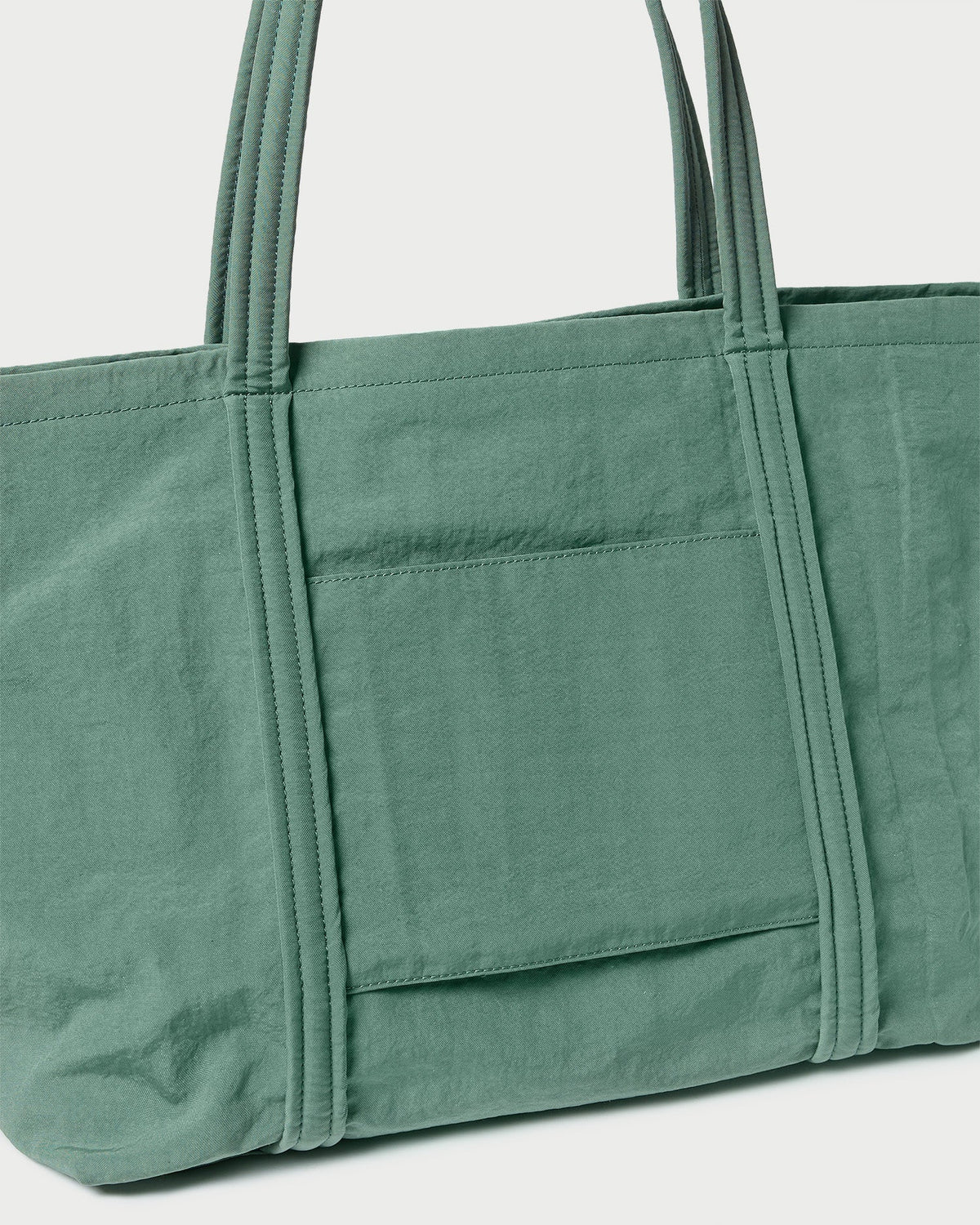 Dina Sage Travel Tote