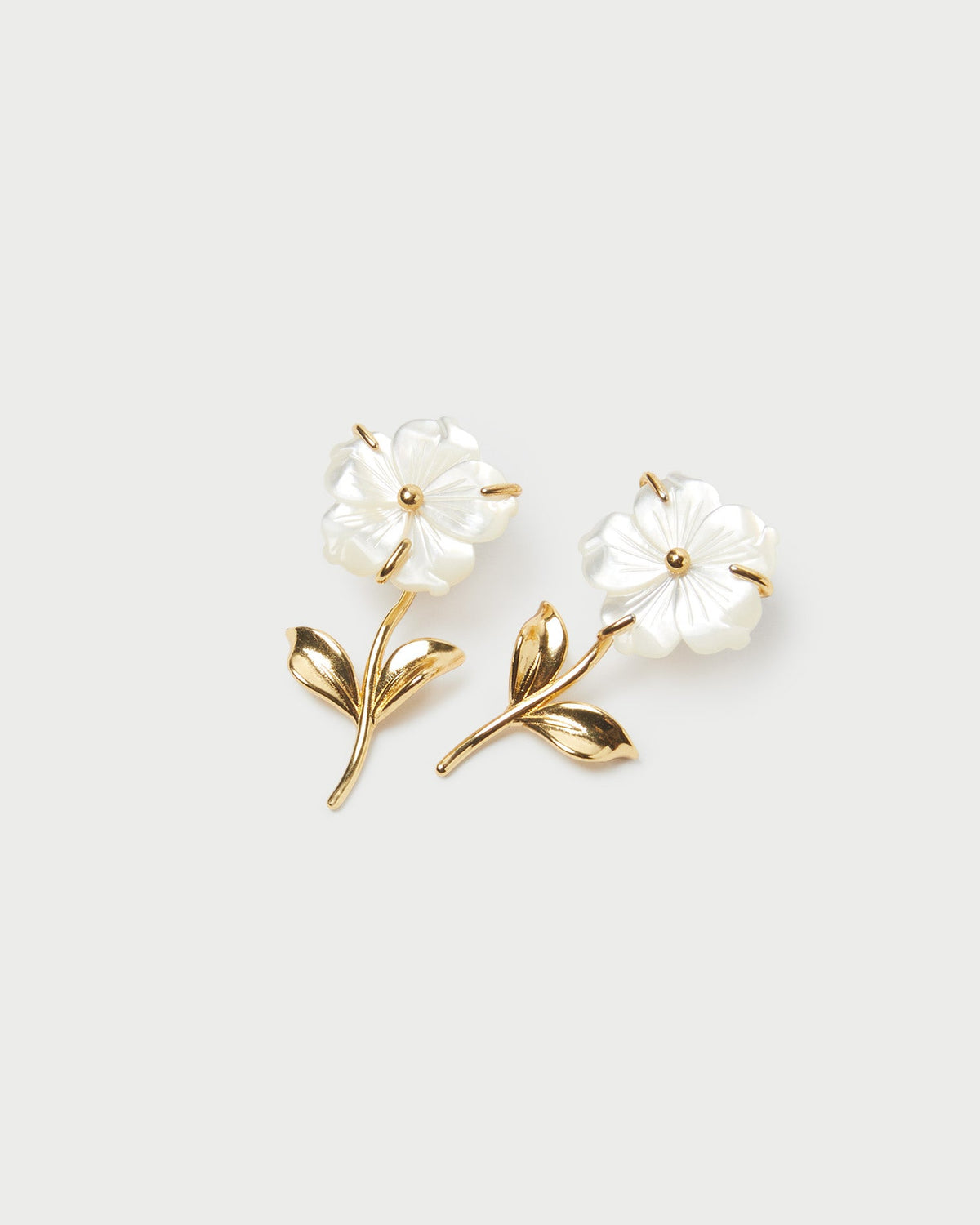 Mai Gold/Pearl Flower Earrings